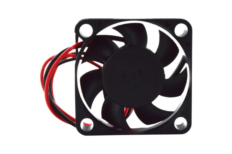 Ventilator SUNON Mag Lev - 40 x 10 mm - 24 V (Nu este silențios)