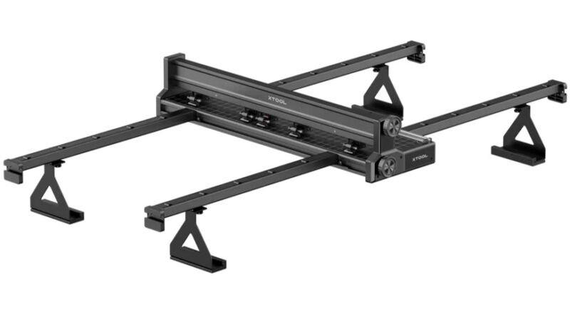 xTool P2 Alimentator Automatic cu Conveior