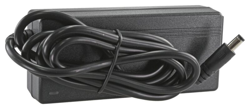 Adaptor de alimentare xTool D1