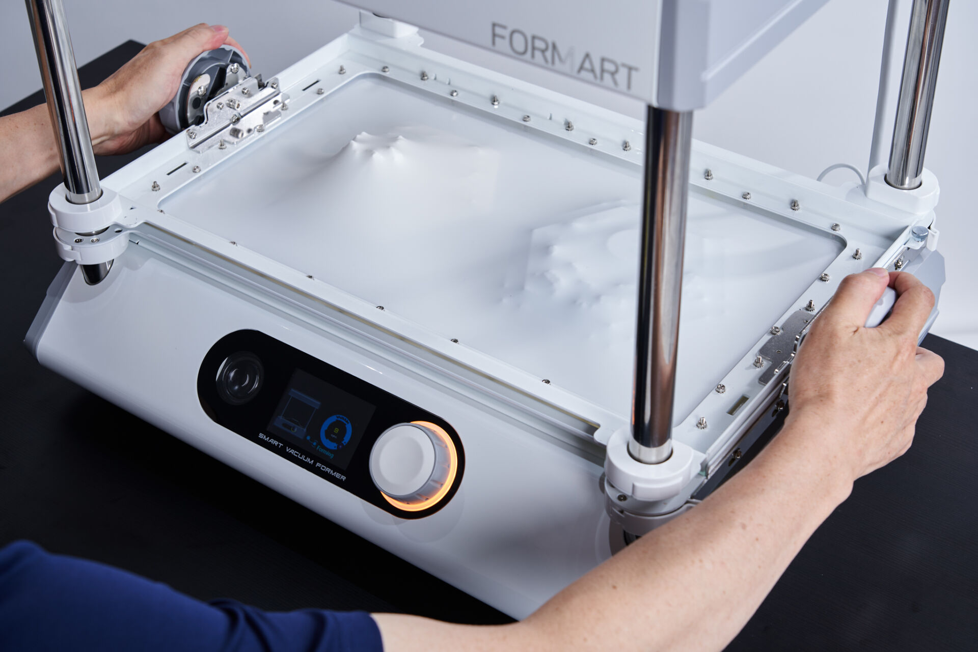 HIPS - Alb 5 HIPS - Alb - imagine 4